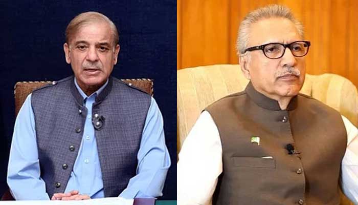Prime Minister Shahbaz Sharif (L) and President Dr Arif Alvi (R). — APP/file