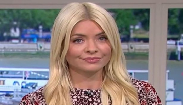 Holly Willoughby shares a touching tribute in honour of Remembrance Sunday