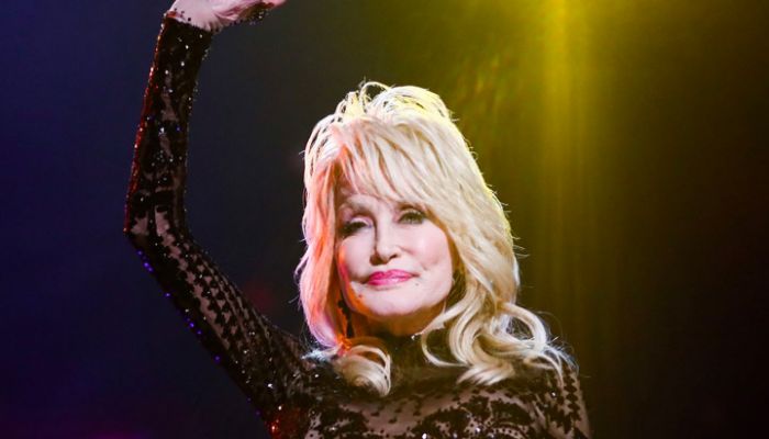 Dolly Parton receives $100 million prize