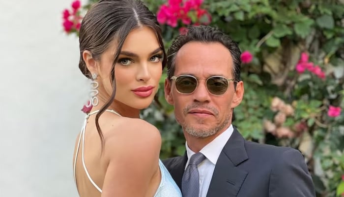 Marc Anthony and Fiancée Nadia Ferreira make a rare red carpet appearance