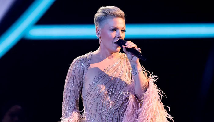 P!nk serenades AMAs with ‘Hopelessly Devoted To You’ for Olivia Newton-John tribute: Watch
