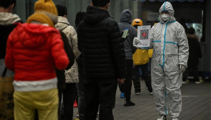 Pekin, Çin salgını sarmalları olarak rekor COVID vakaları görüyor