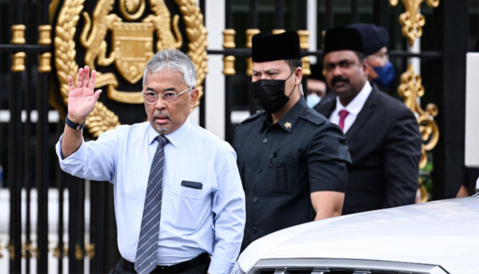 Malaysia king Sultan Abdullah Sultan Ahmad Shah calls meeting of royals