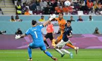 Hosts Qatar crash out of World Cup after Dutch held by Ecuador