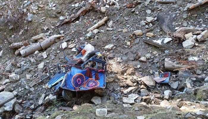 Six women die after jeep falls into ravine in Azad Jammu and Kashmir. — Twitter/@MughalAmiruddin