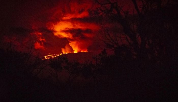 Mauna Loa erupts for the first time since 1984 on Hawaii Island, on November 28, 2022.— AFP