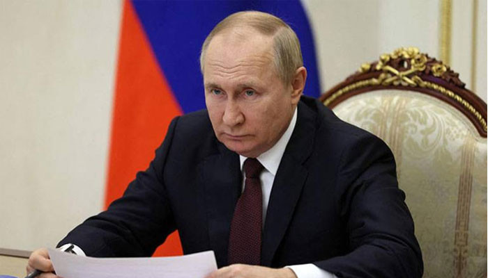 Putin, nükleer gerilimlerin ‘yükseldiğini’ söyledi, ancak Moskova önce konuşlandırılmayacak