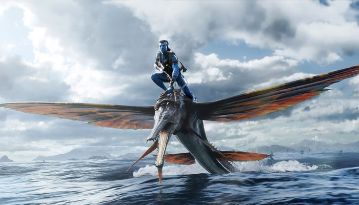 Visual masterpiece: James Camerons Avatar: The Way of Water dazzles critics