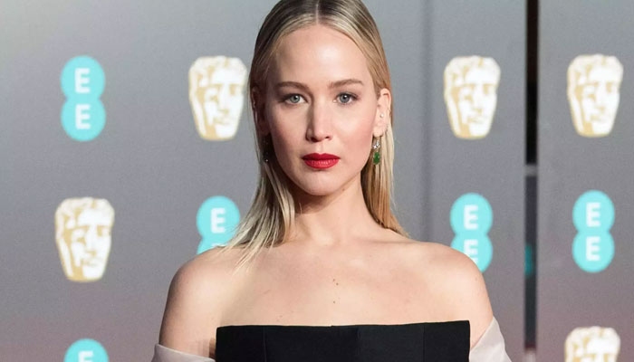 Jennifer Lawrence backtracks from bizarre claim that she was first female action hero