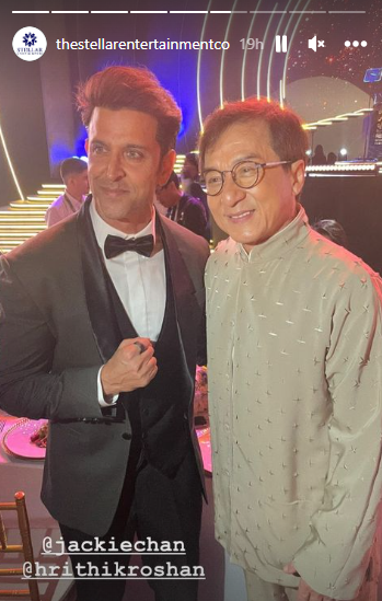 Hrithik Roshan does the hook step of ‘Ek Pal Ka Jeena’ at Red Sea IFF, also poses with Jackie Chan