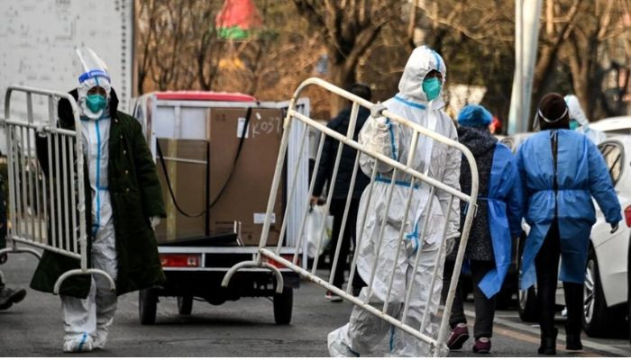 Çin, enfeksiyonlar arttıkça COVID vakalarını izlemenin artık ‘olanaksız’ bulunduğunu söylüyor