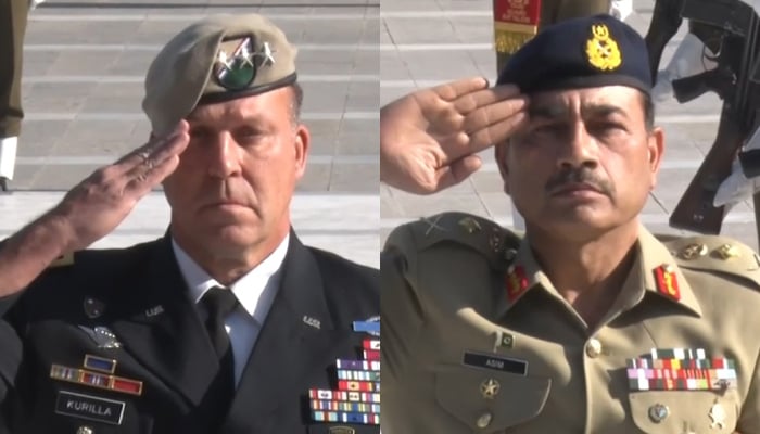 Commander US Central Command (CENTCOM) General Michael Erik Kurilla (left) and Chief of Army Staff (COAS) General Asim Munir offering tributes at the Martyrs’ Monument in Rawalpindi on December 15, 2022. — ISPR