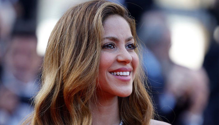 Shakira reminds fans of Iranian footballer facing death row for addressing women’s rights
