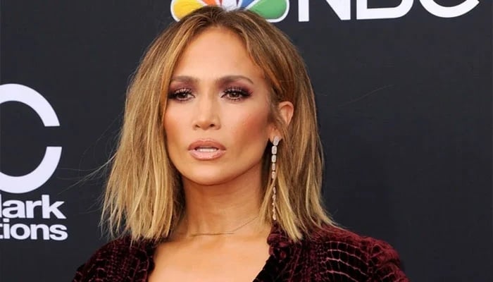 Jennifer Lopez recalls time when she didnt have a ton of money