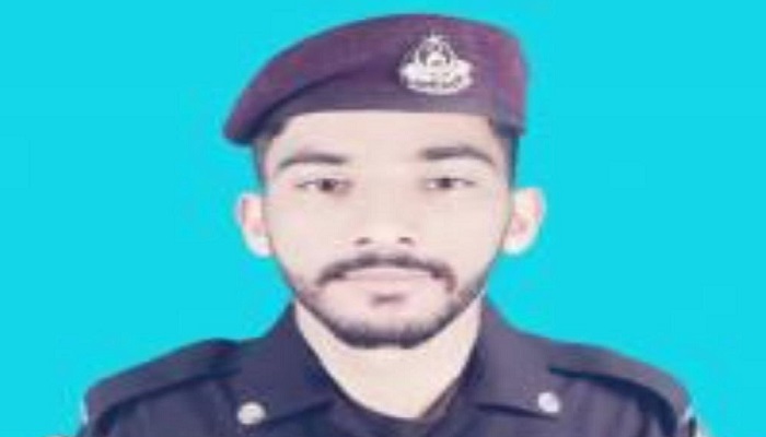 Martyred constable Yasir. — Twitter/ @MeerLangau