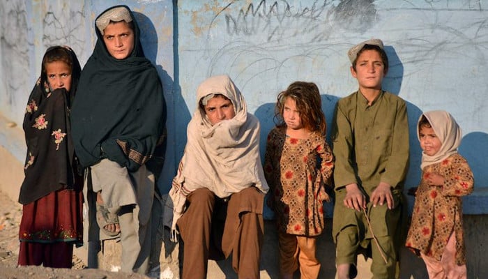 “Sindh’te reşit olmayanlar değil, yasadışı Afgan göçmenler tutuklu”