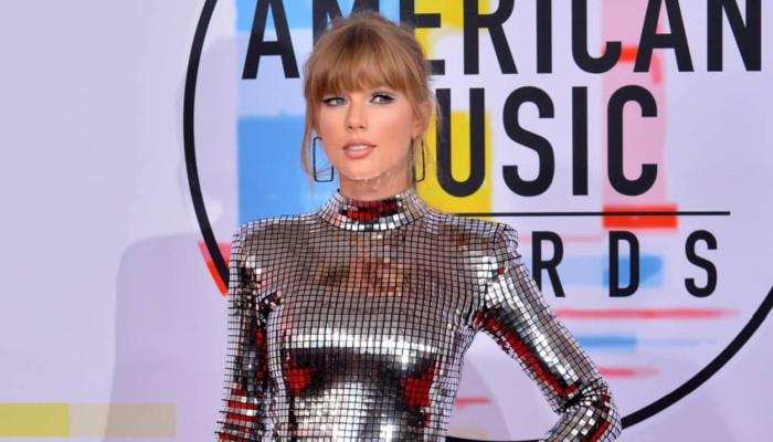 Gedung Putih mengutip lagu Taylor Swift ’22’ dalam ulasan akhir tahun