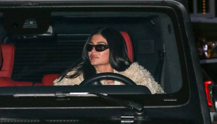 Kylie Jenner spotted shedding tears? Fans spot concerning details