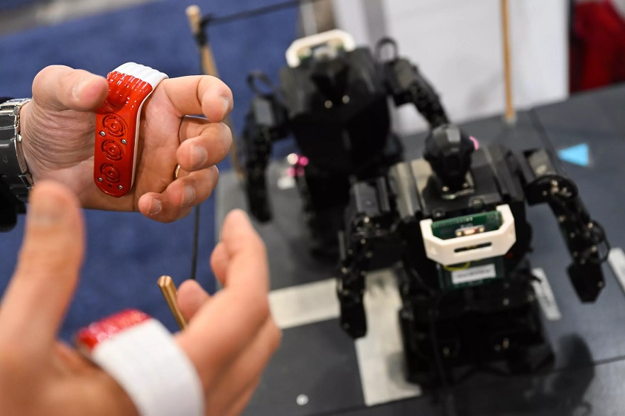 Demonstration of Tactigons system to teach movements to a robot without having to program it.— AFP