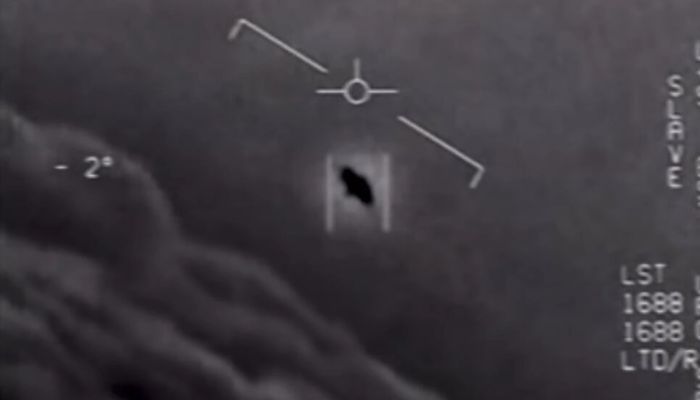 An image from of US military pilots sighting of an unidentified anomalous phenomena that some think is evidence of UFOs.— AFP/file