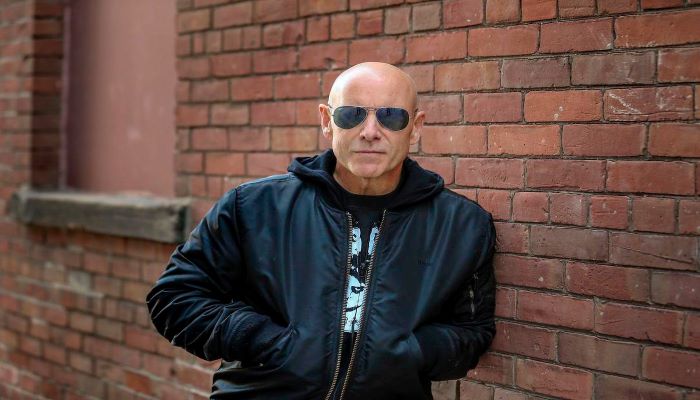 Hugh Dillon says Mayor of Kingstown costar Jeremy Renner is rebellious