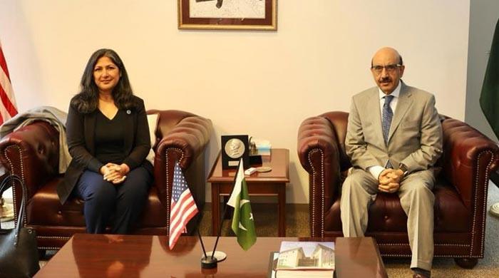 Masood seeks 'strengthening' of US-Pak relations via tech sector