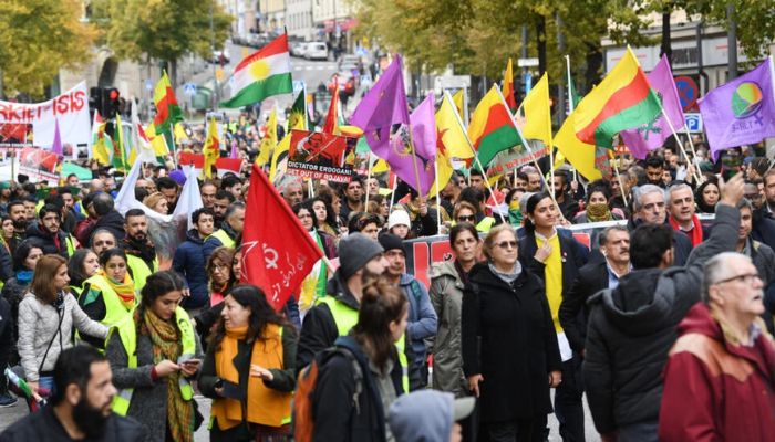 Stockholm'de Kürt liderliğindeki Türkiye karşıtı protestolar iki ülke arasındaki ilişkileri daha da gerdi.— AFP/dosya