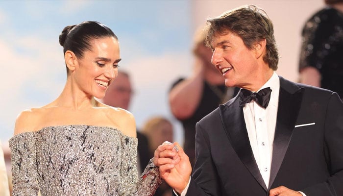 Jennifer Connelly thinks Tom Cruise in ‘Top Gun: Maverick’ is ‘perfect’ for Oscar
