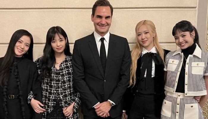 BLACKPINK poses with tennis star Roger Federer in Paris: See pic