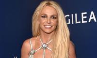 Britney Spears says she's 'living her best life' after deleting Instagram account