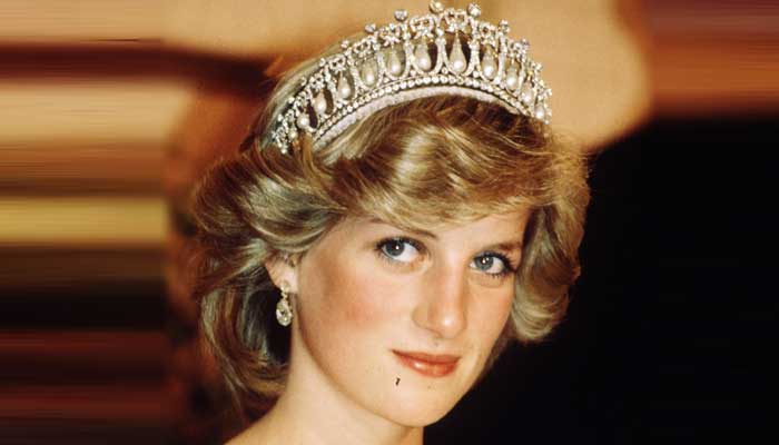Princess Diana was heartbroken after Charles' 'desperate and ugly' divorce