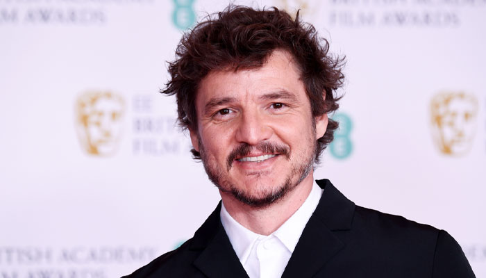 Pedro Pascal recalls playing ‘small parts in every crime show’ during ‘SNL’ monologue