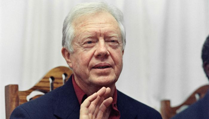 Eski ABD Başkanı Jimmy Carter evinde bakımevinde bakım görüyor
