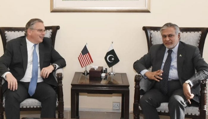 United States Ambassador to Pakistan Donald Blome met with Federal Finance and Revenue Minister Senator Mohammad Ishaq Dar at Finance Division, Islamabad on February 23, 2023. — Finance Division finance