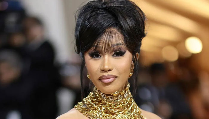 Cardi B urges fans to obey the law as she completes community service