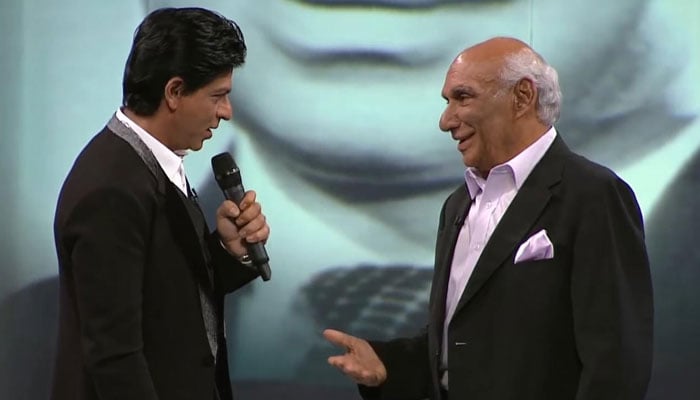 Shah Rukh Khan collaborated with Yash Chopra in many films namely; Veer-Zara, Darr, Dil Toh Pagal Hai
