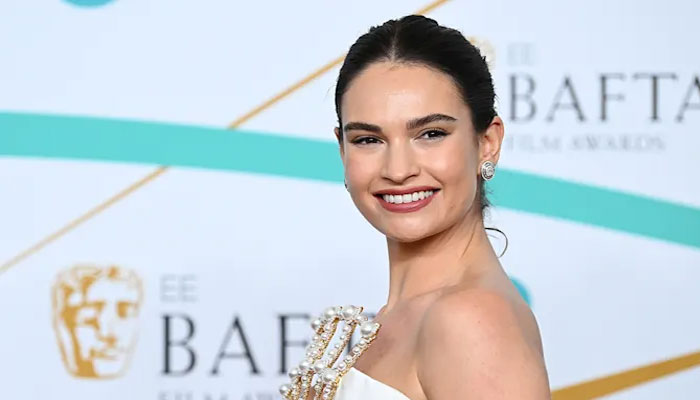 Lily James calls herself as a serial relationshipper after breakup from bass player boyfriend