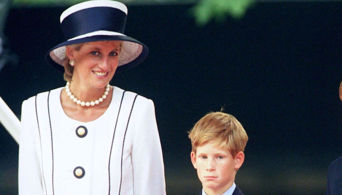 Pangeran Harry mengakui ‘ibu pengganti’ membuatnya merasa lebih baik setelah kematian Diana