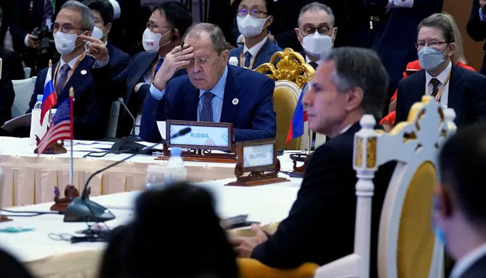 Russia’s Foreign Minister Sergey Lavrov, left, and US Secretary of State Antony Blinken, right, attend the G20 foreign ministers meeting, in New Delhi, India, Thursday, on March 2, 2023.