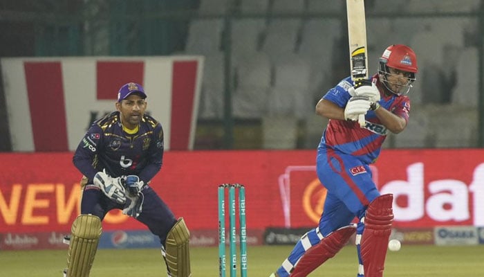 Quetta Gladiators wicketkeeper looks on as Karachi Kings batter shoots a shot during the sixth match of Pakistan Super League (PSL). — PSL/File