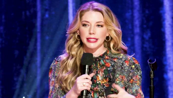Katherine Ryan discusses about ‘roasting’ celebrities at an award show