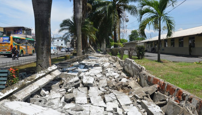 Ekvador’da meydana gelen depremde minimum 14 şahıs yaşamını yitirdi