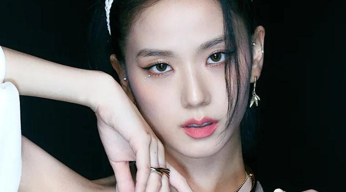 Jisoo from Blackpink posts stunning solo debut concept picture