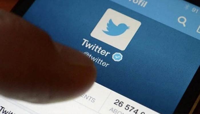 Twitter diatur untuk menghapus tanda centang biru pada Hari April Mop