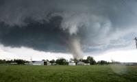 Tornado warning Nashville: Severe thunderstorm warning for Clarksville Montgomery County