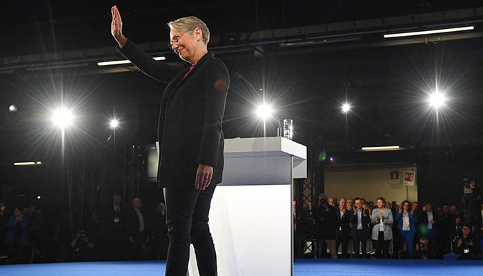 French Prime Minister Elisabeth Borne gestures after she delivers a speech during a French centre-right party Horizons´ congress at the Parc Floral in Paris on March 25, 2023.—AFP