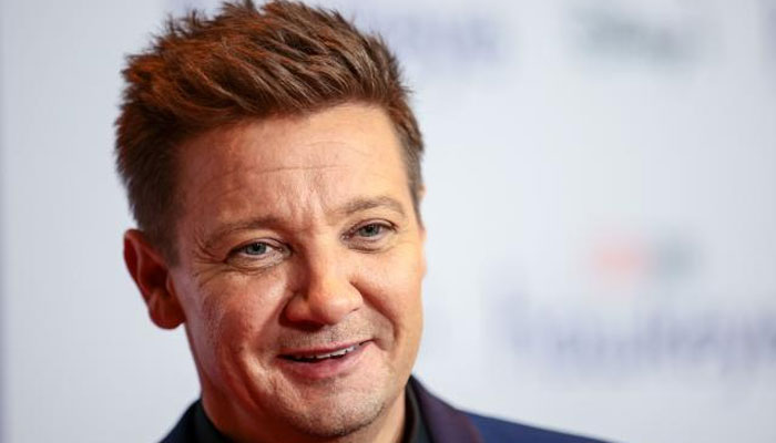 Jeremy Renner flexes recovery from snowplow incident on anti-gravity treadmill