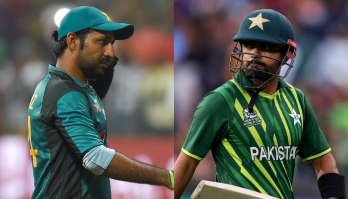 Former Pakistan team skipper Sarfaraz Ahmed (right) and national side captain Babar Azam. — AFP/File