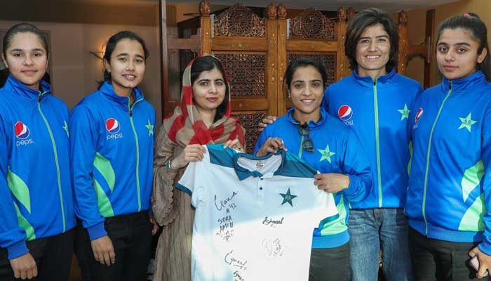 Malala Yousafzai interacts with members of the Pakistan womens cricket team. — Twitter/@TheRealPCB