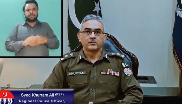 Regional Police Officer, Syed Khurram Ali speaking in a video message. Twitter/Rporwp